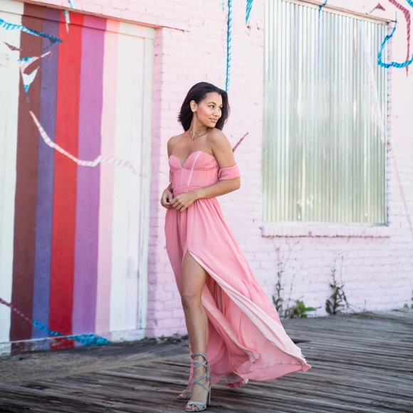 Fame and Partners Taurus Dress - Picture 2 of 9